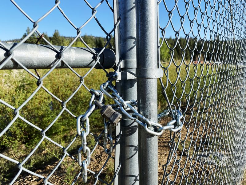 Chain Link Security Fence