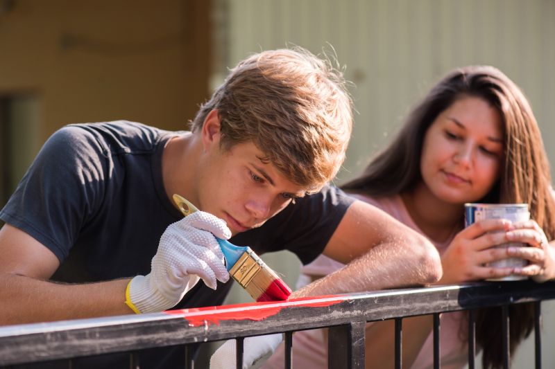 Fence Painting & Staining
